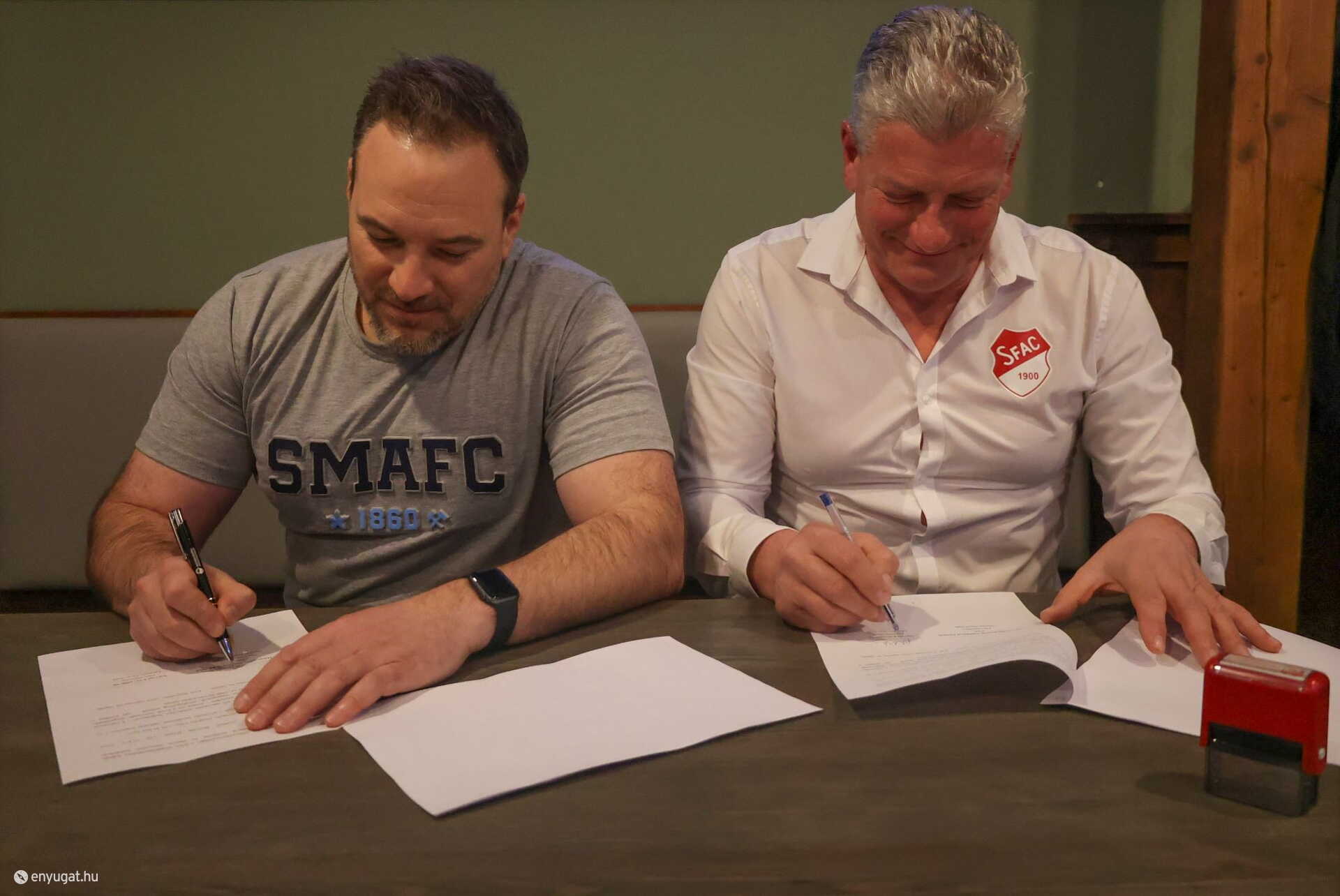 Horváth József a SMAFC és Ábrahám Tibor a SFAC elnöke.
