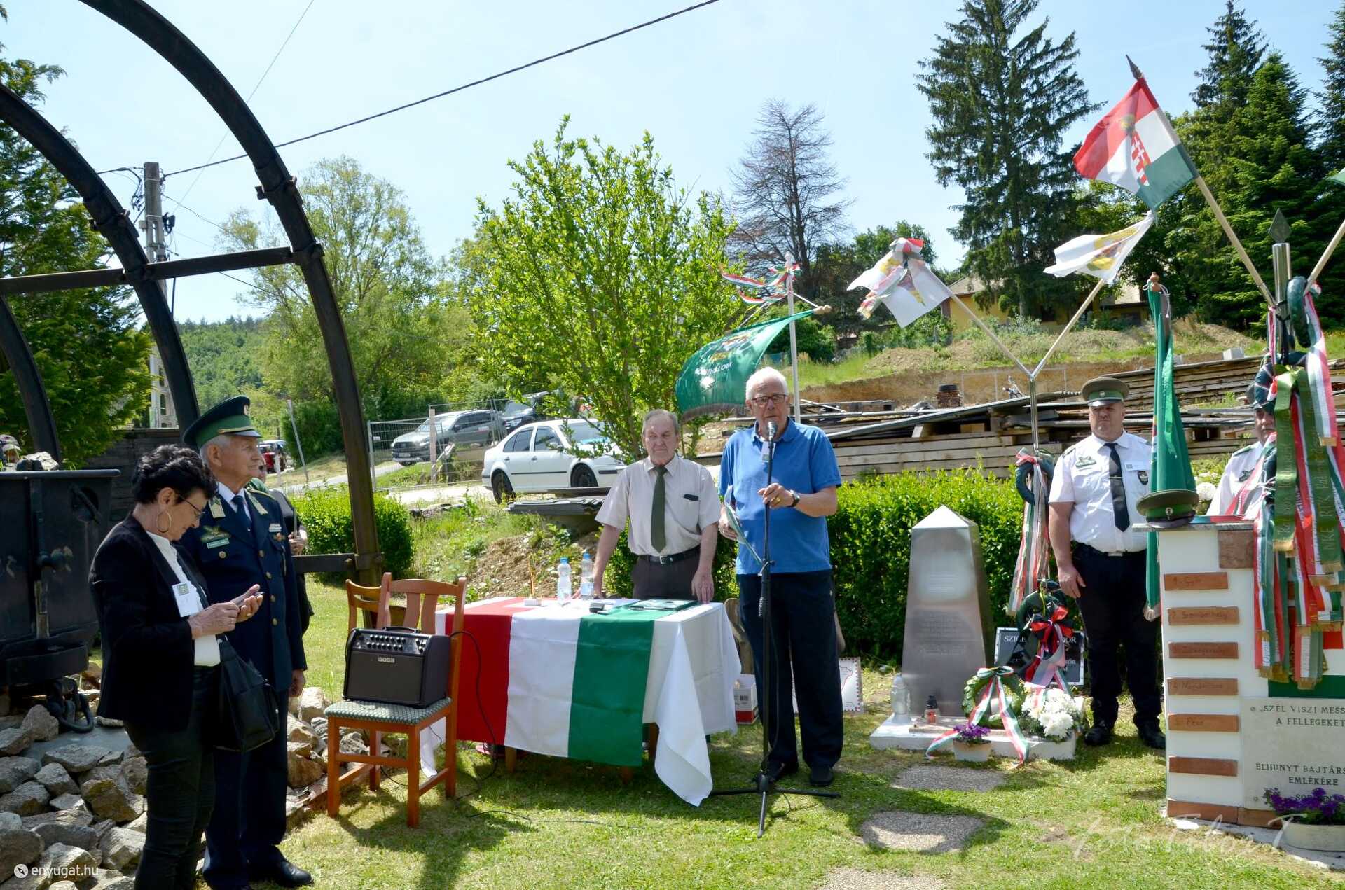 Minden évben találkoznak a volt határőrök.