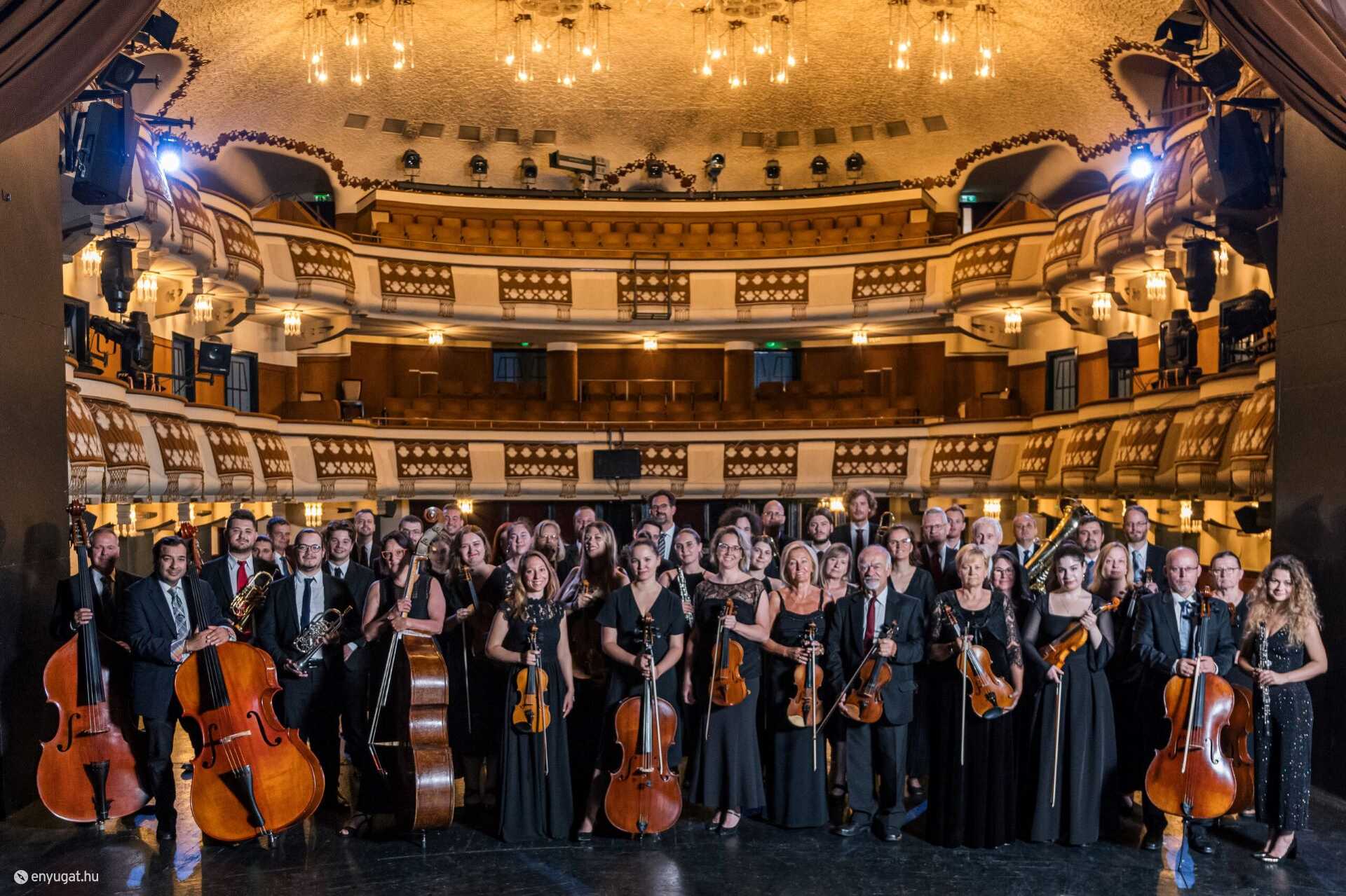 Vendégszereplésekre készül a Soproni Liszt Ferenc Szimfonikus Zenekar.