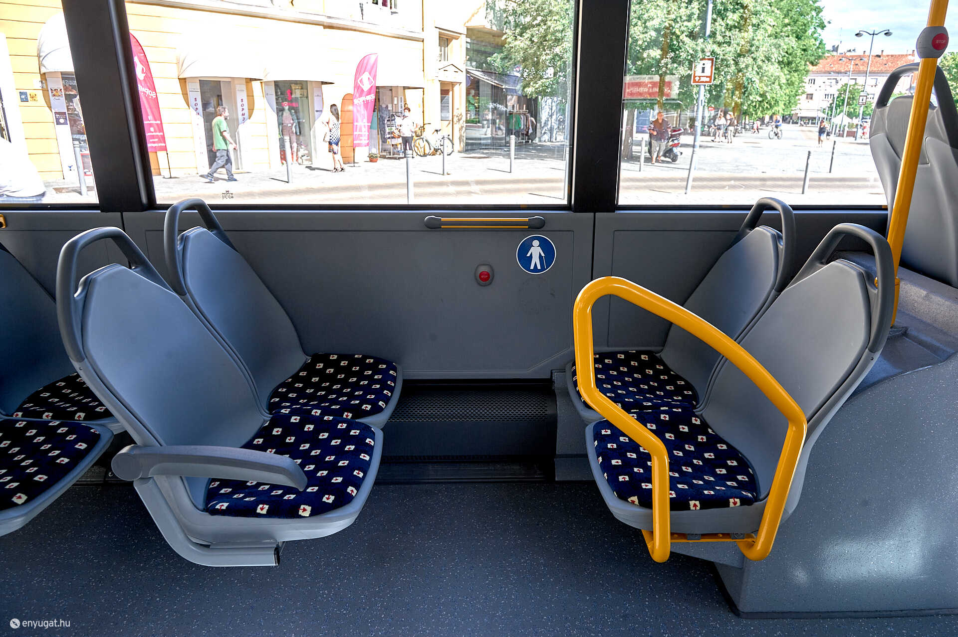 Új Blaguss buszok Szombathelyen