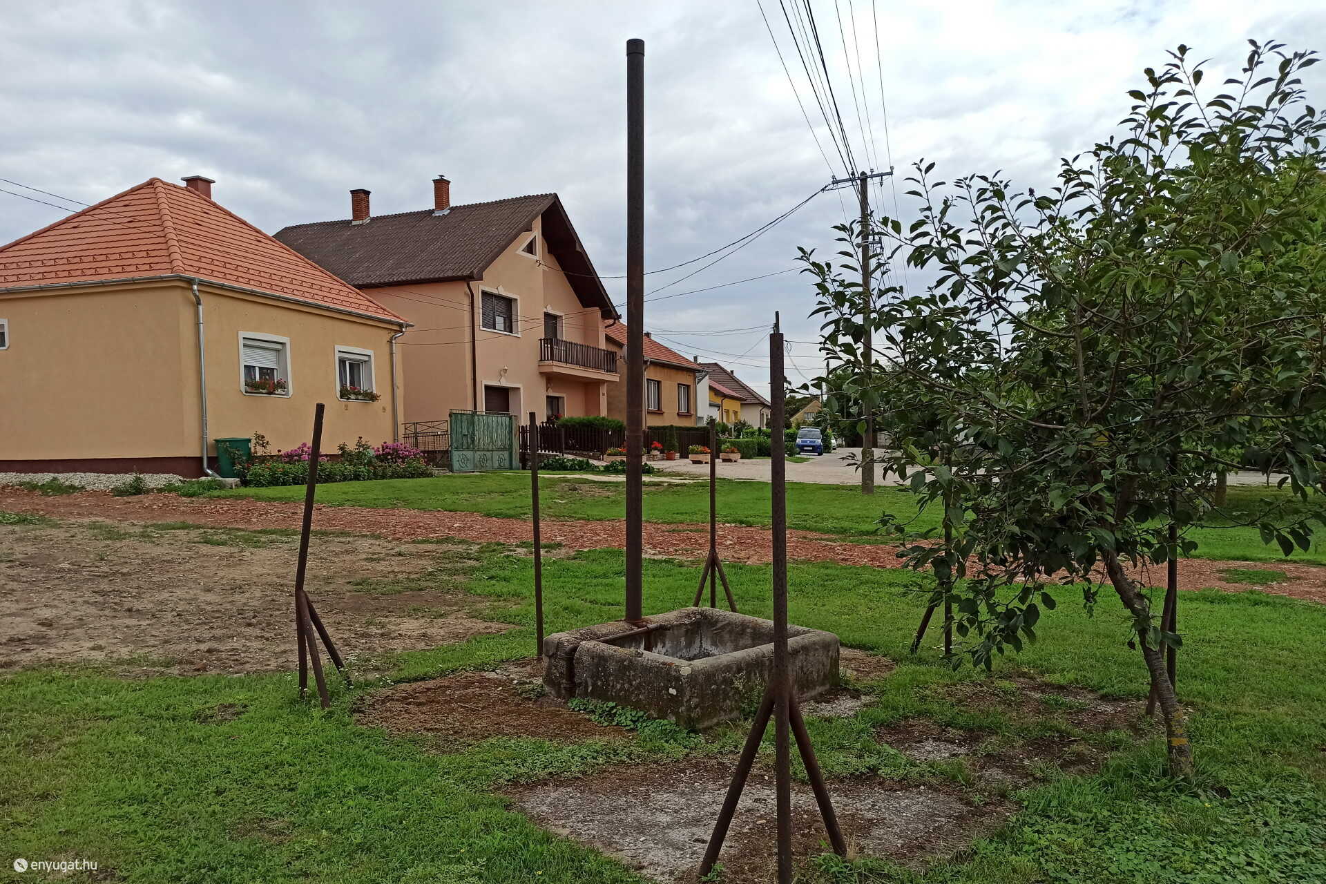 Kapuvár, artézi-kút, Táncsics Mihály utca