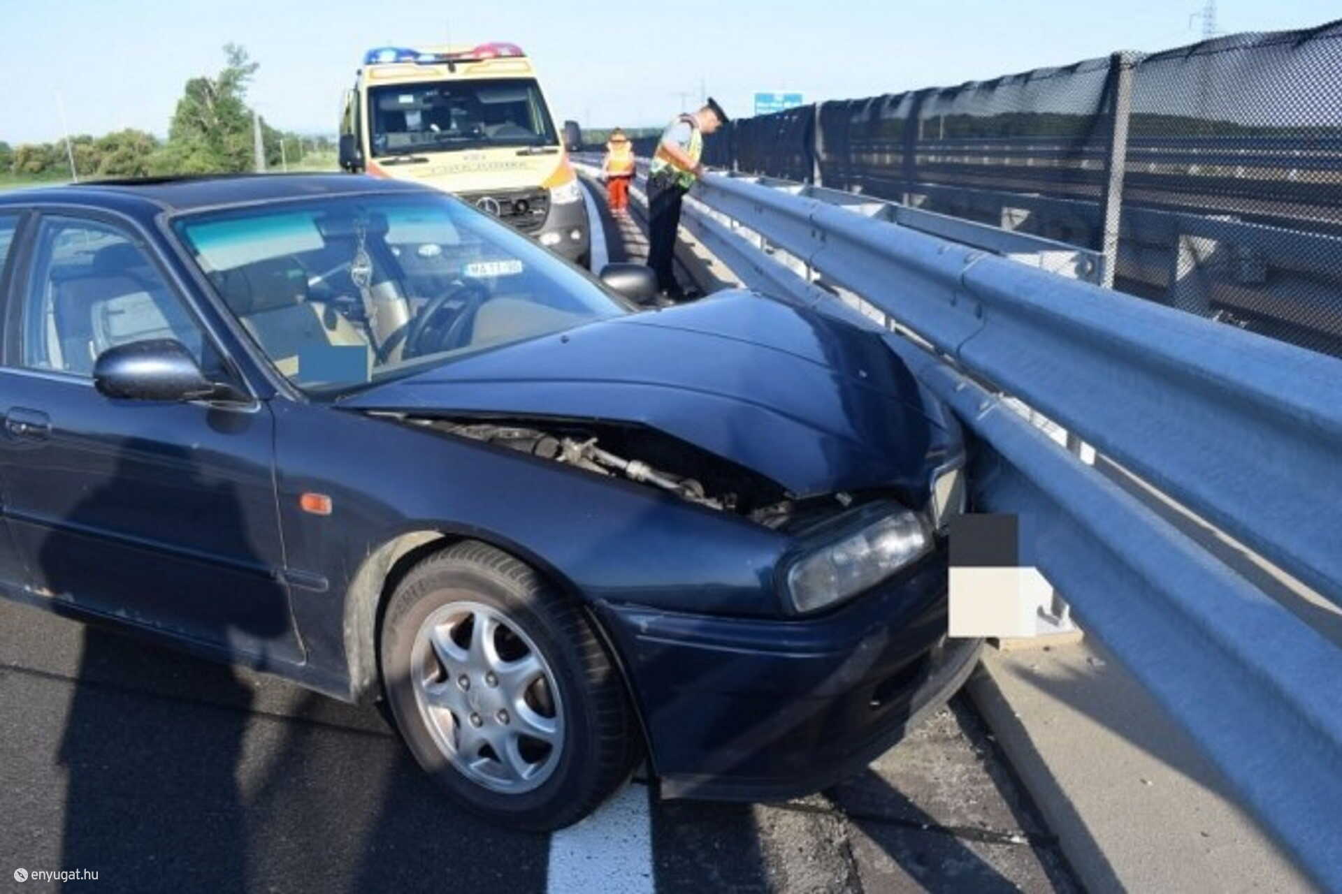 Nagycenk irányából Kapuvár felé ment a kocsi, de nem jutott célba.