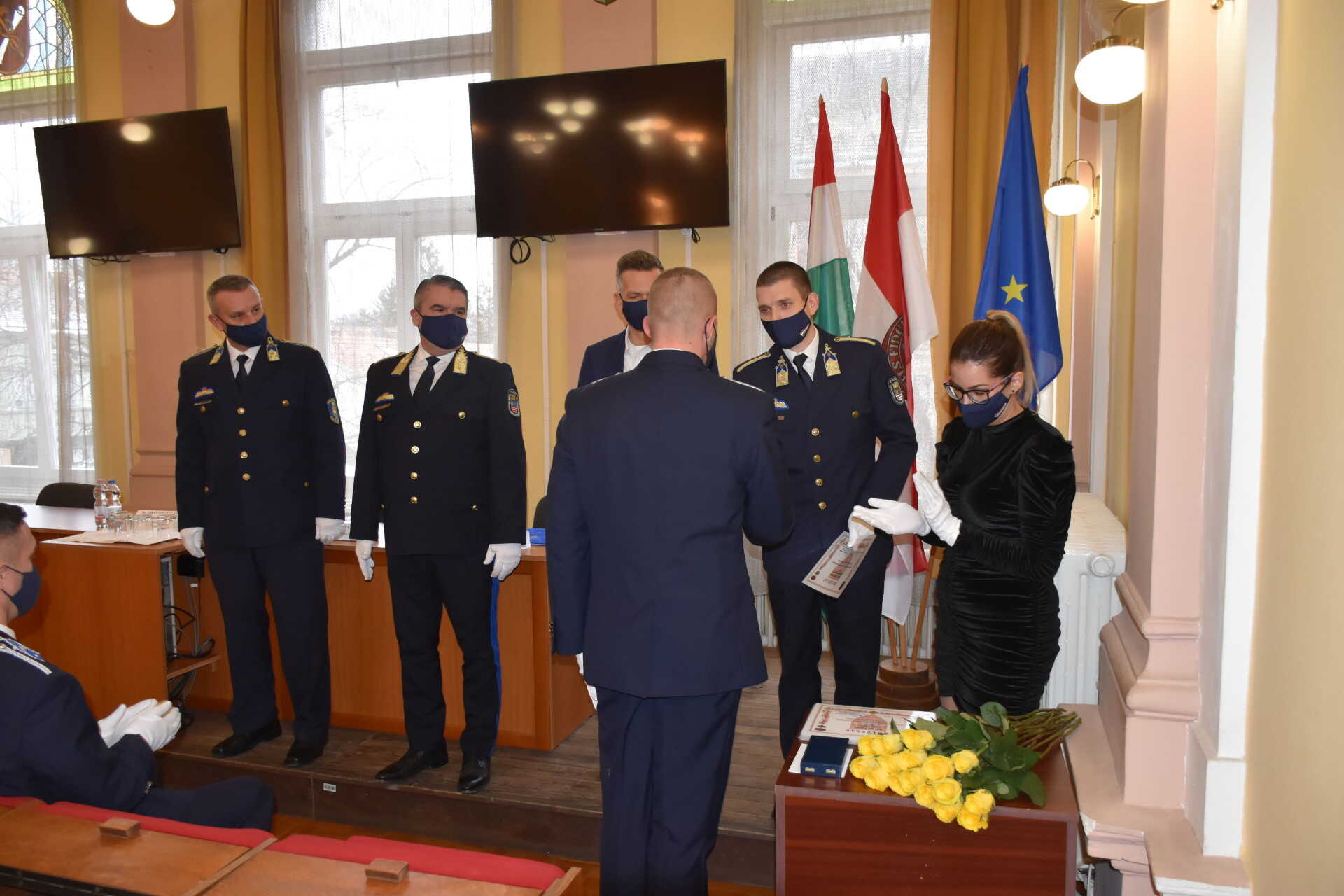 Elismerték a Soproni Rendőrkapitányság munkatársait