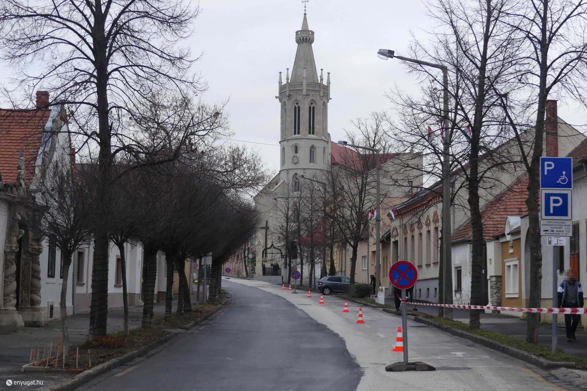 A Szent Mihály utca december 14-én