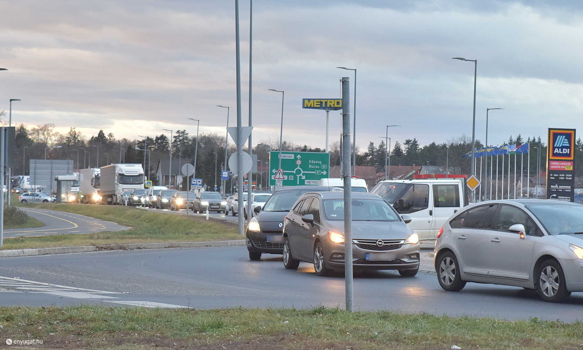 A helyszínen nagy torlódás alakult ki