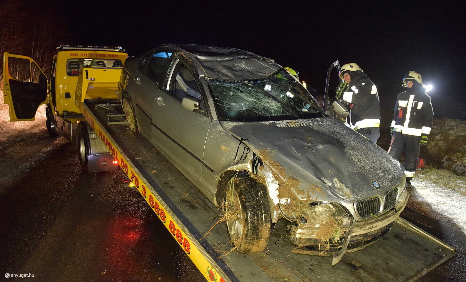 Árokba csapódott egy BMW Csepreg közelében - jeges úton csúszott meg az autó
