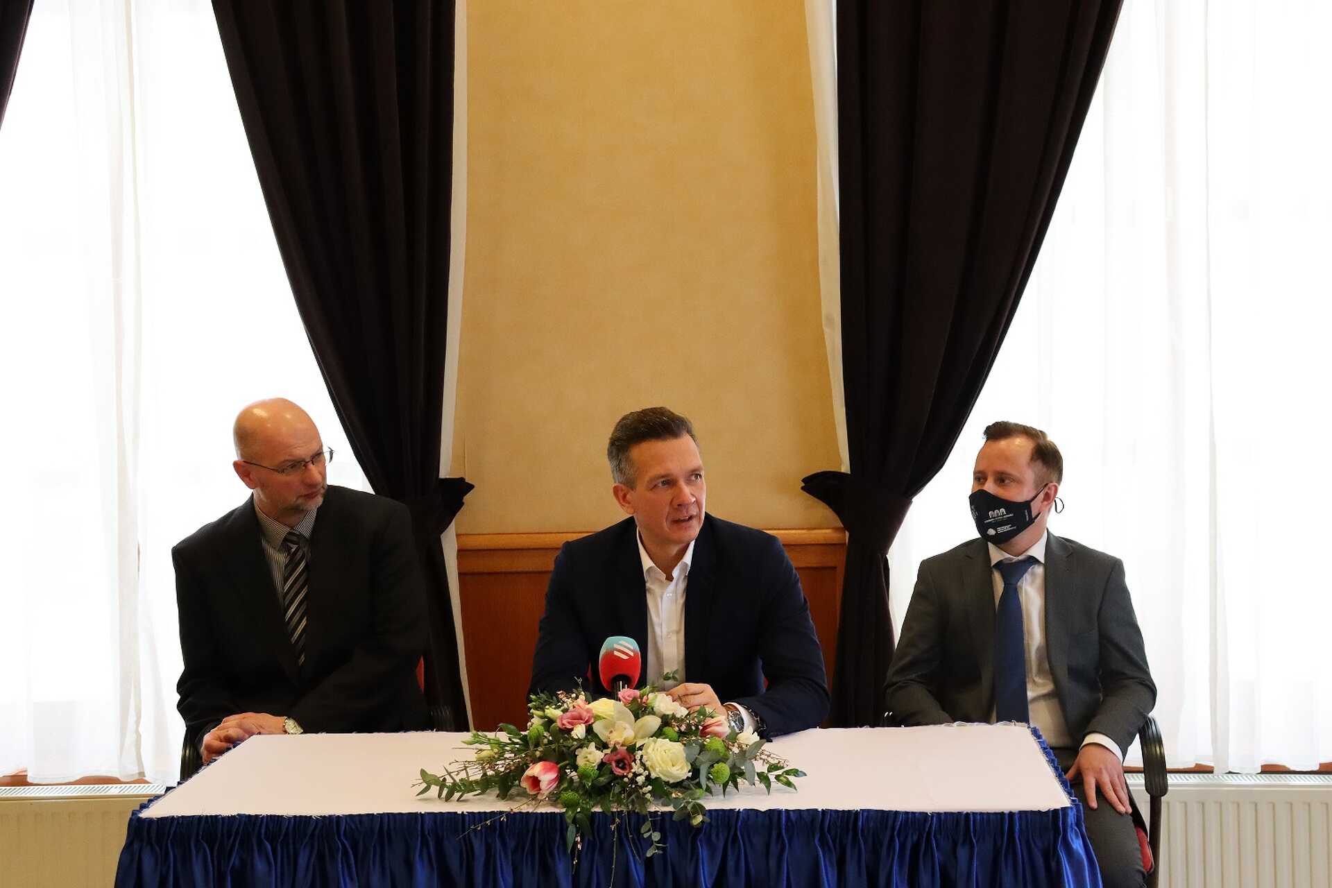 Pataki András, Farkas Ciprián és Ragány Misa
