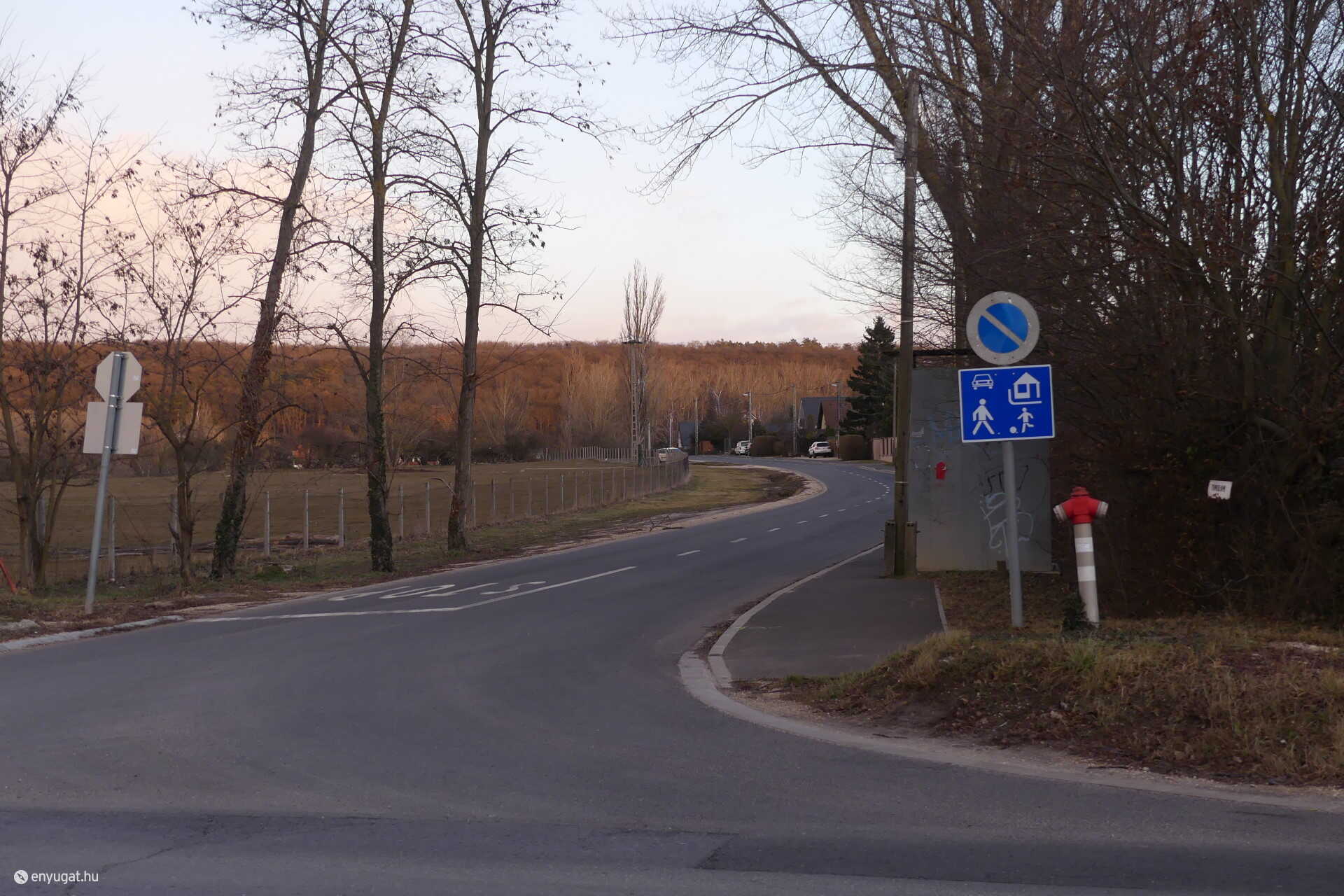 Lakó-pihenő övezet Tómalom sor