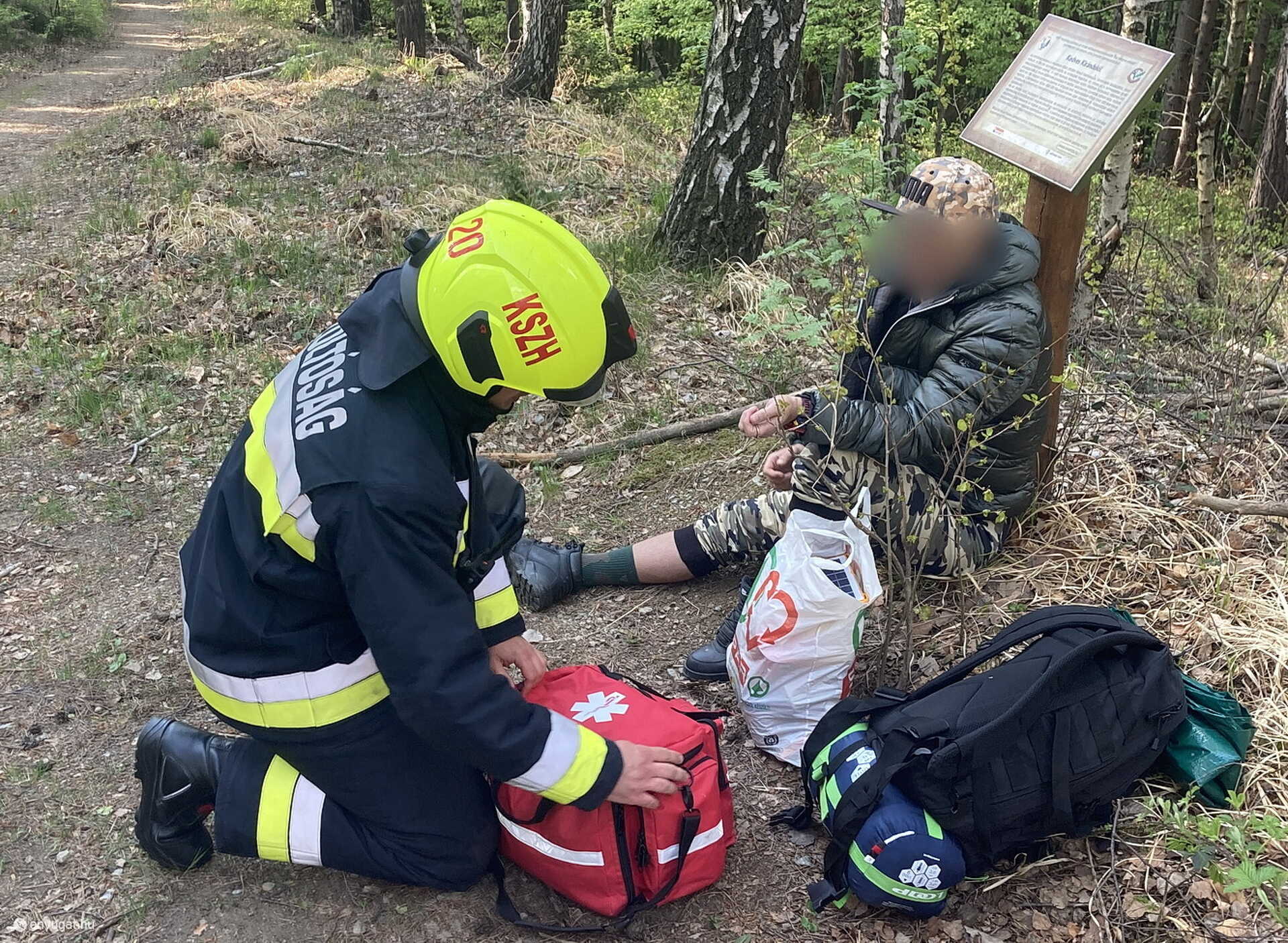 Sérült turistához vonultak tűzoltók a Kalapos-kövekhez Fotó: Kőszegszerdahelyi Önkéntes Tűzoltó és Polgárőr Egyesület
