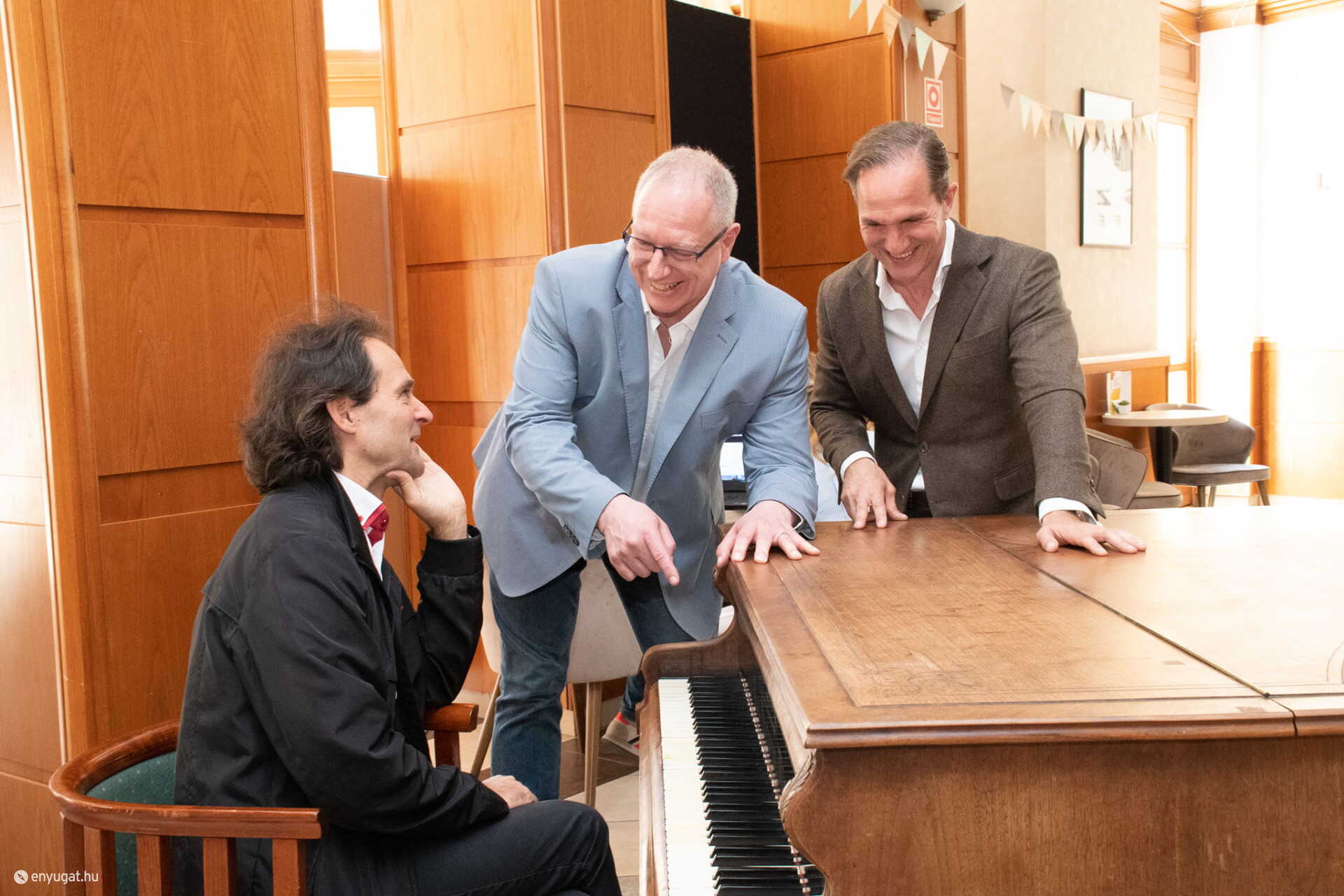 Bogányi Gergely, Michael Kropf és Varga Gábor a Liszt Ferenc Kulturális Központban