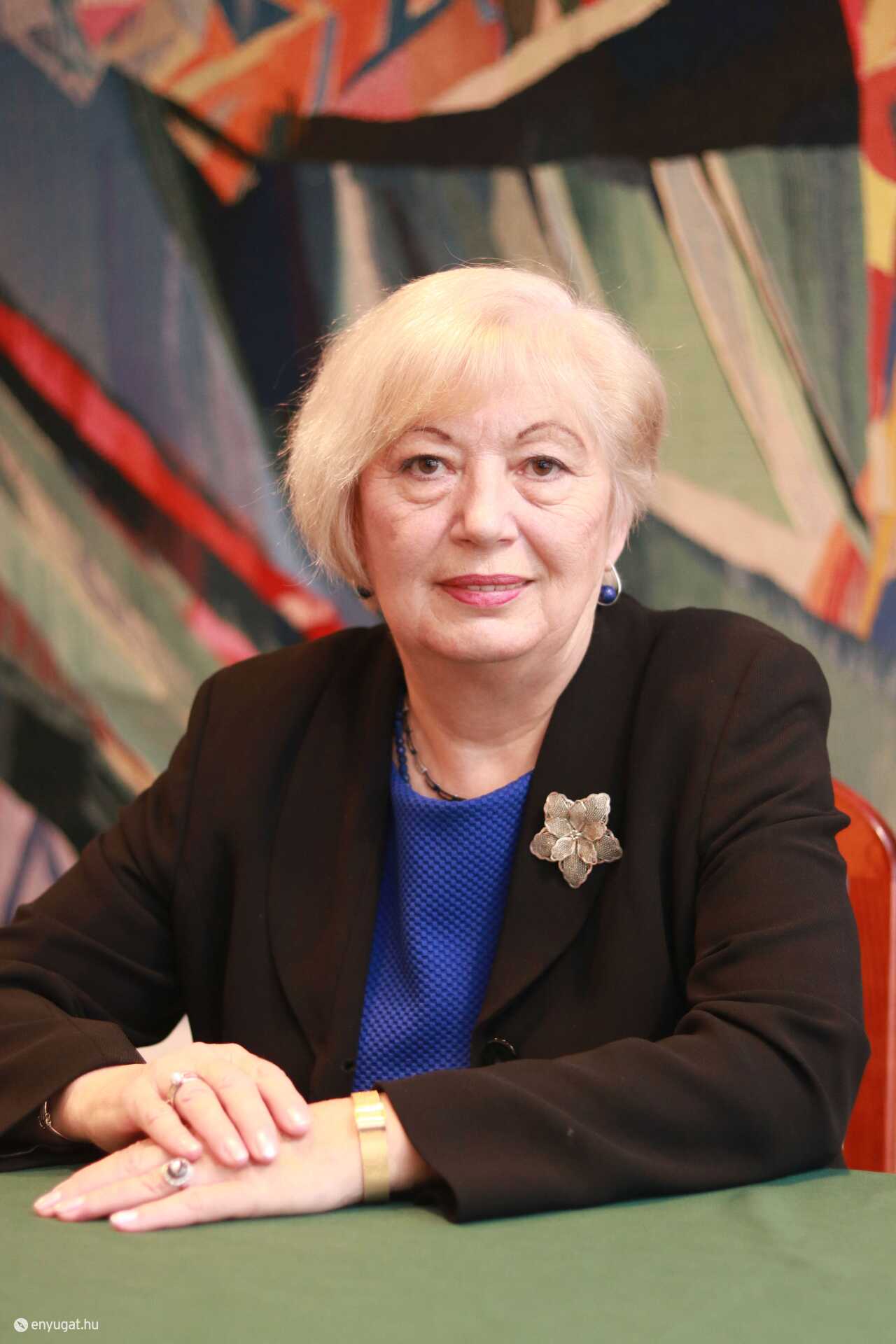 Dr. Lévayné dr. Fazekas Judit dékán 