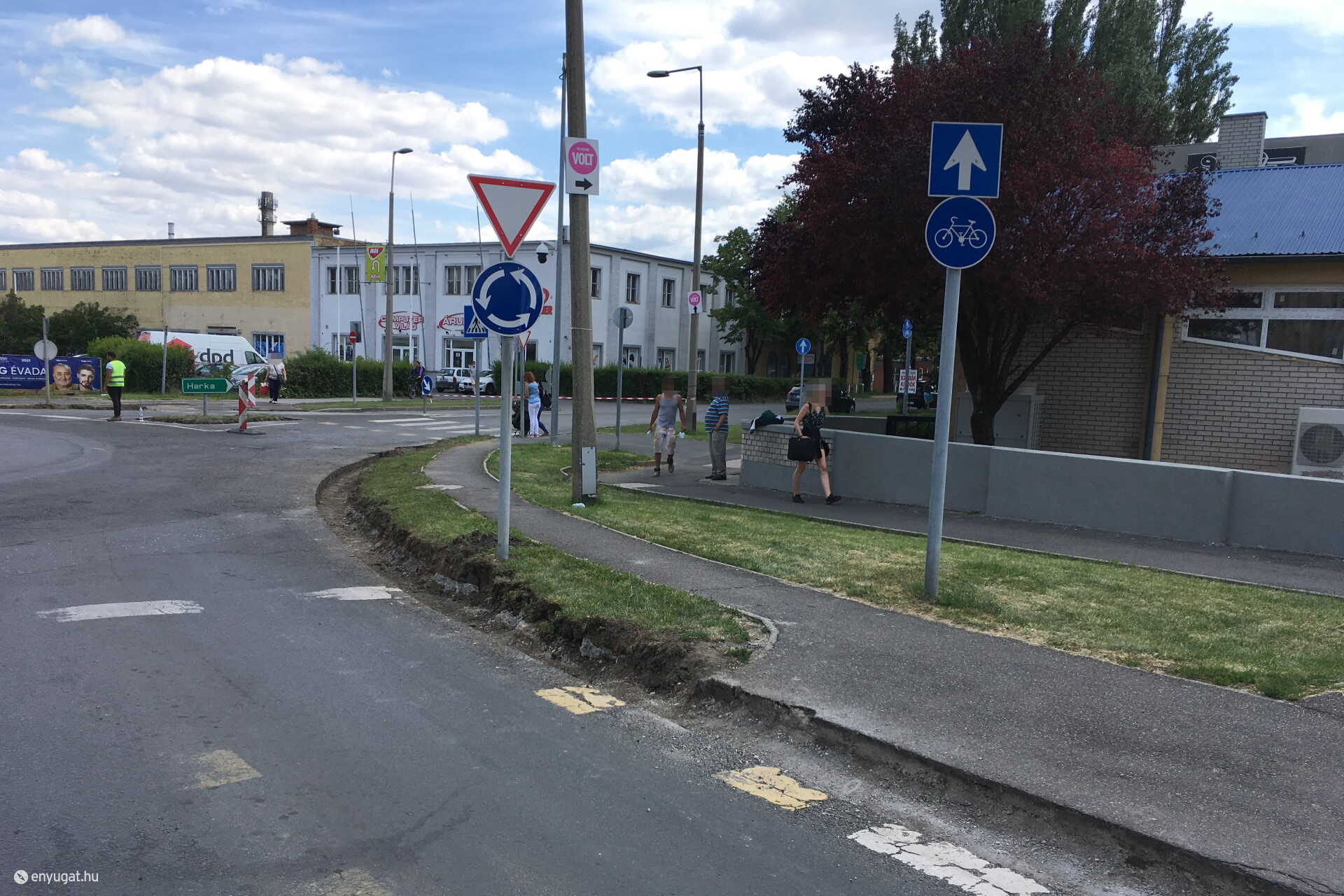 Útépítés a Csengery utca környékén