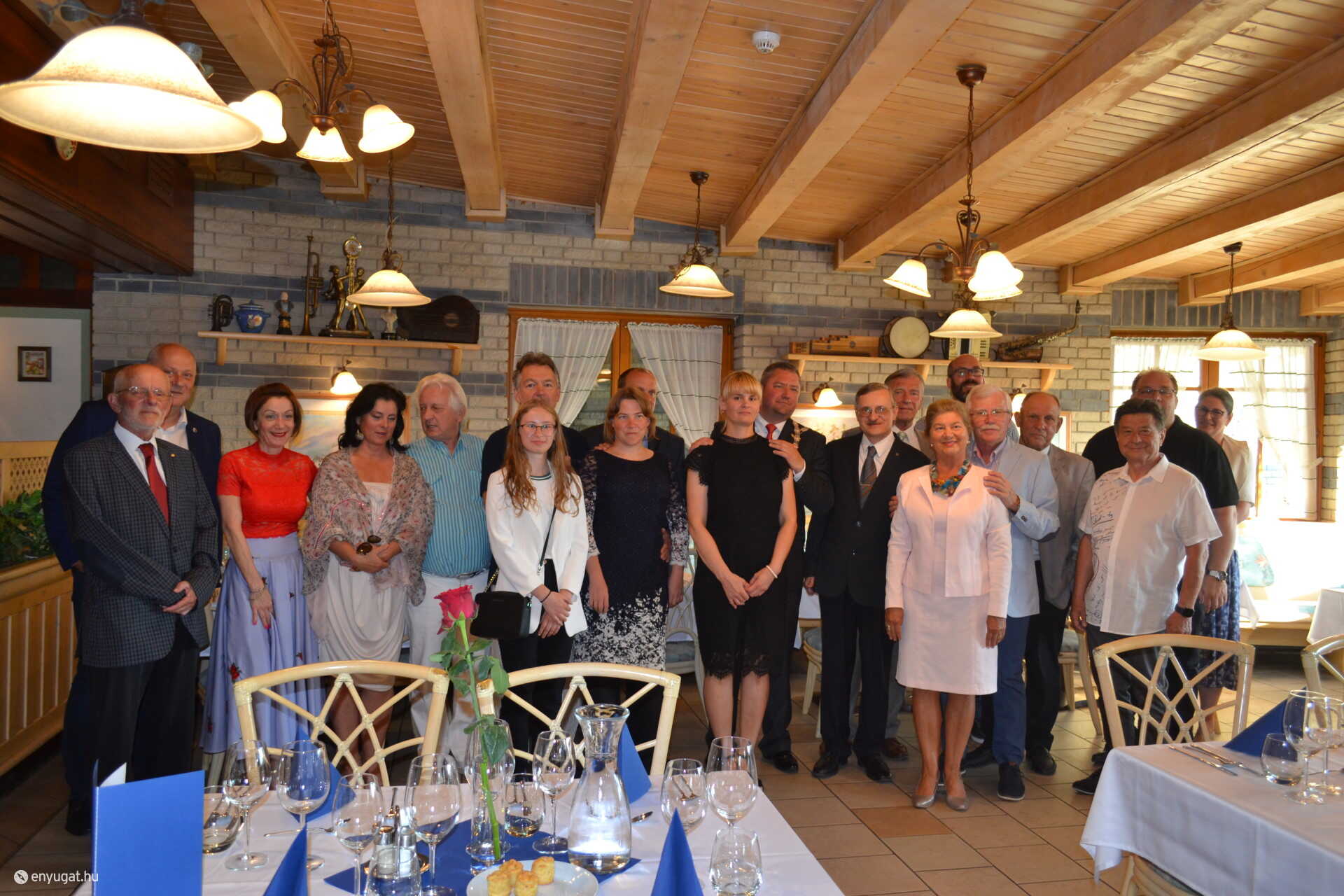 A Rotary Club Sopron közössége évet értékelt.