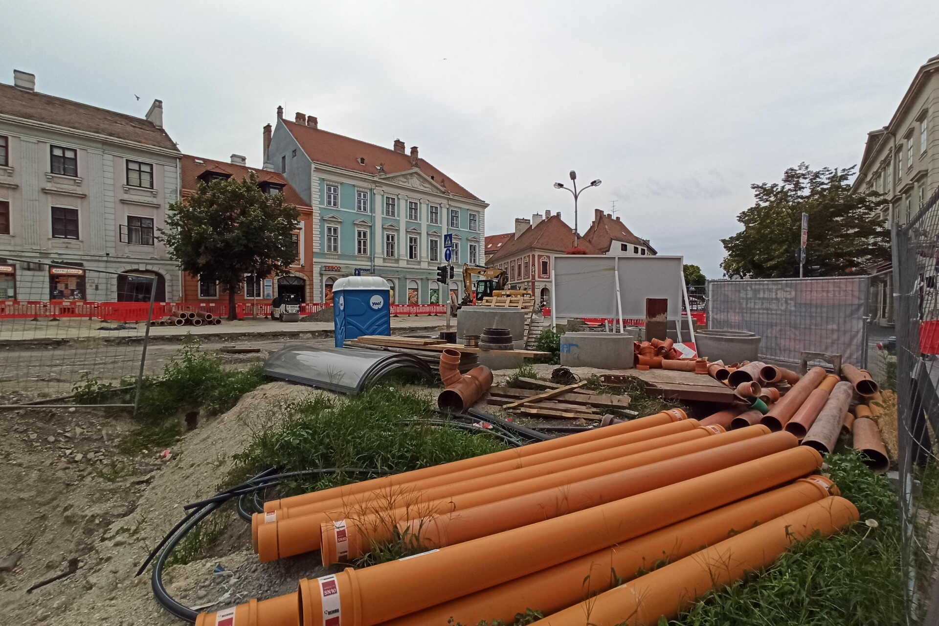 Zajlik a Várkerület felújítása 2020.08.02.