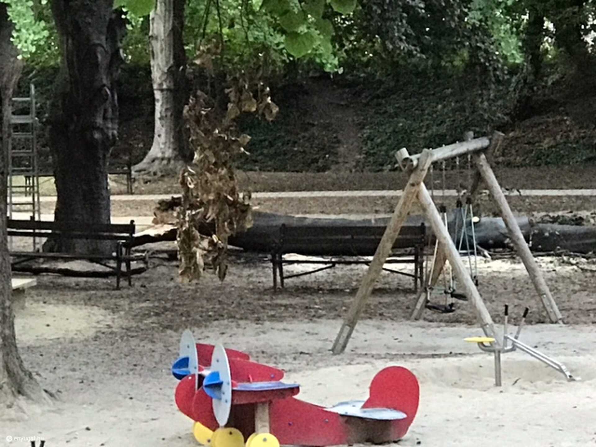 Óriási szerencse, hogy nem történt baj.