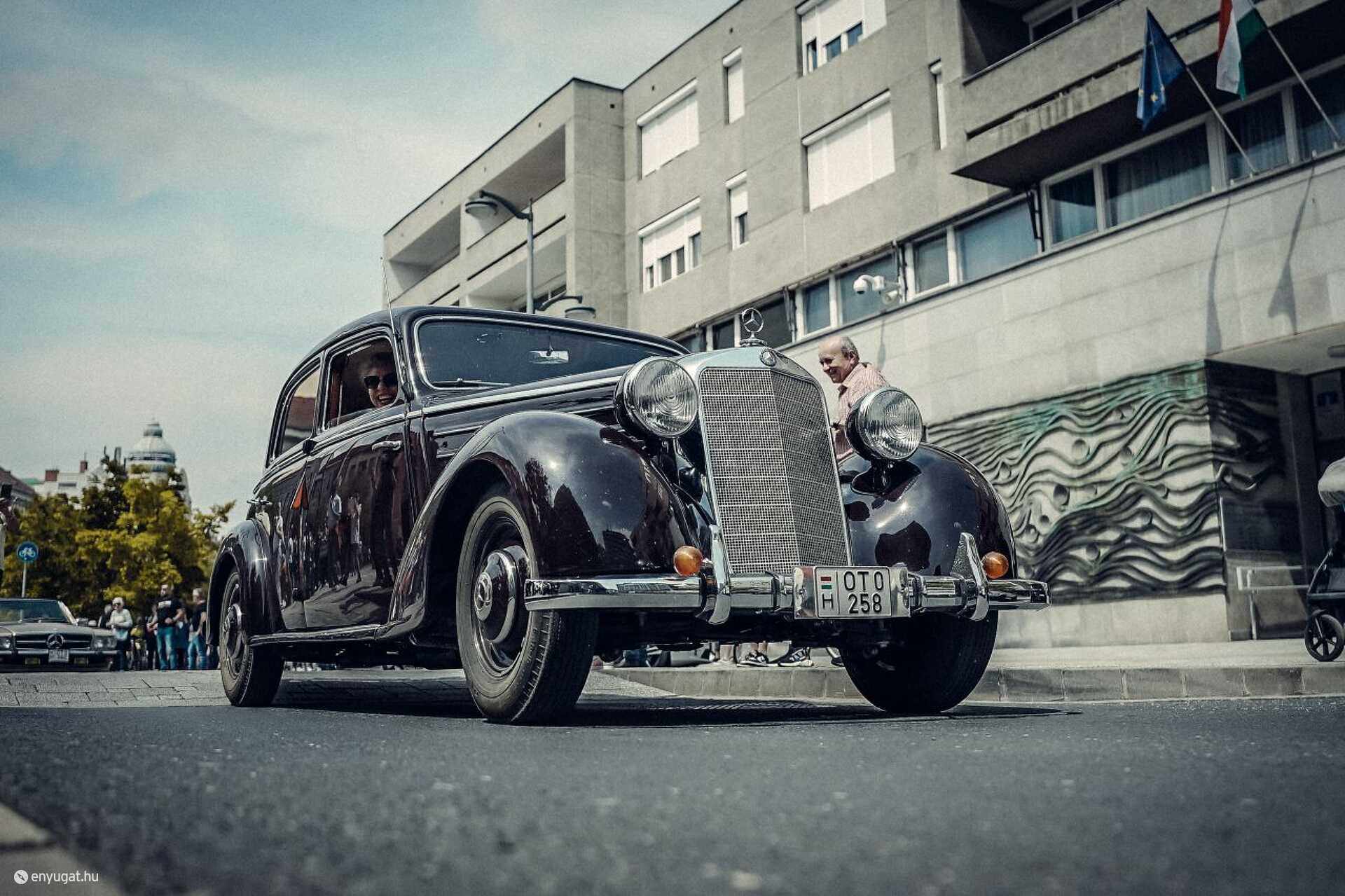 Oldtimerek Szombathelyen