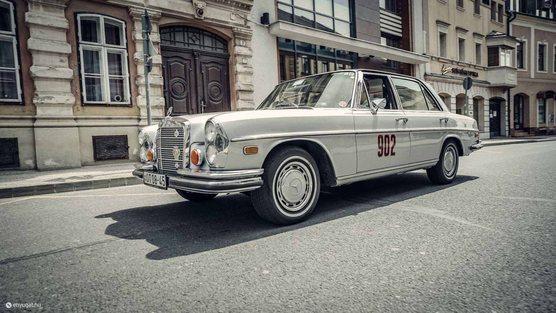 Oldtimerek Szombathelyen