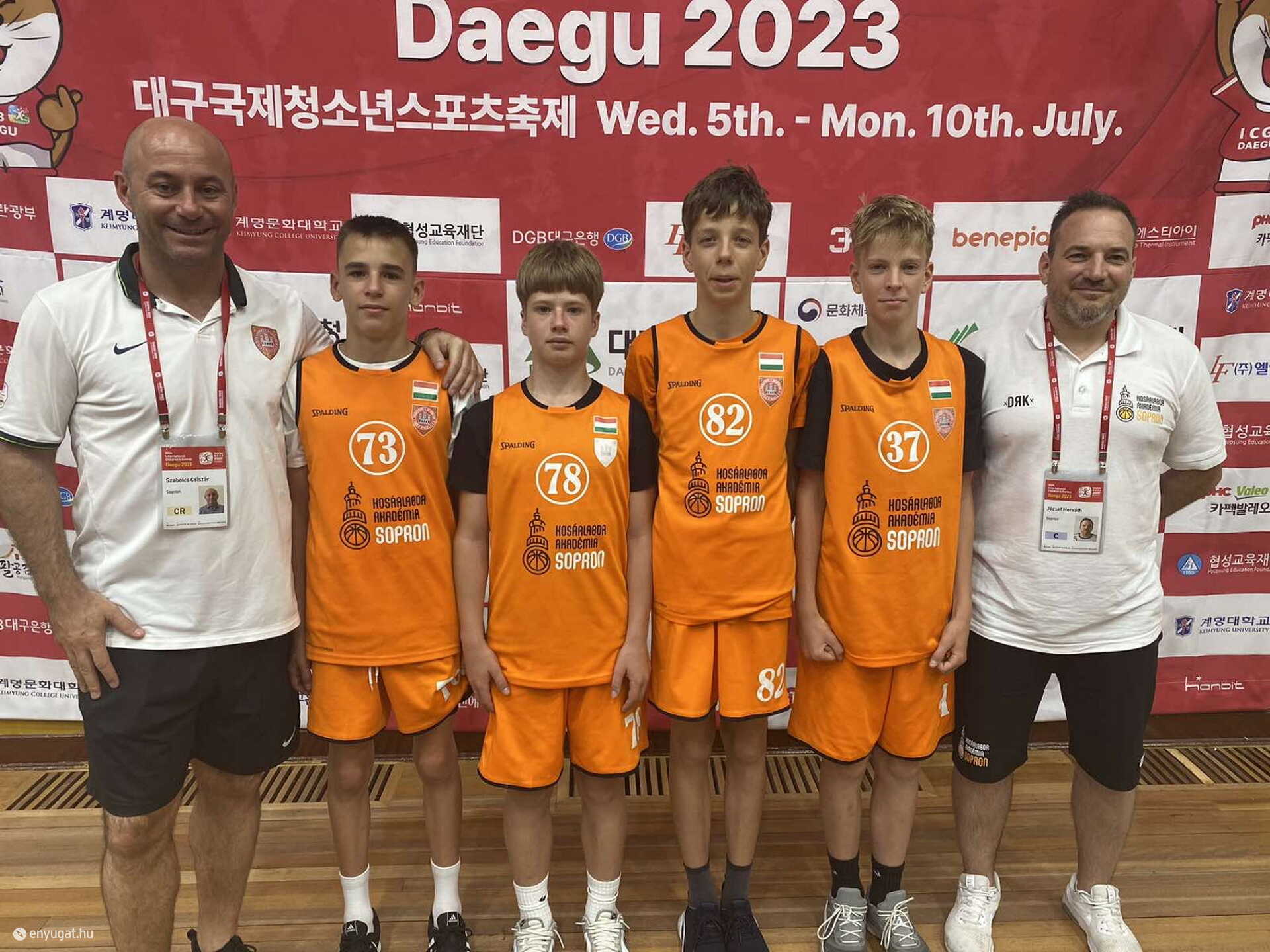 A Soproni Sportiskola kosarasai Csiszár Szabolccsal és Horváth Józseffel.