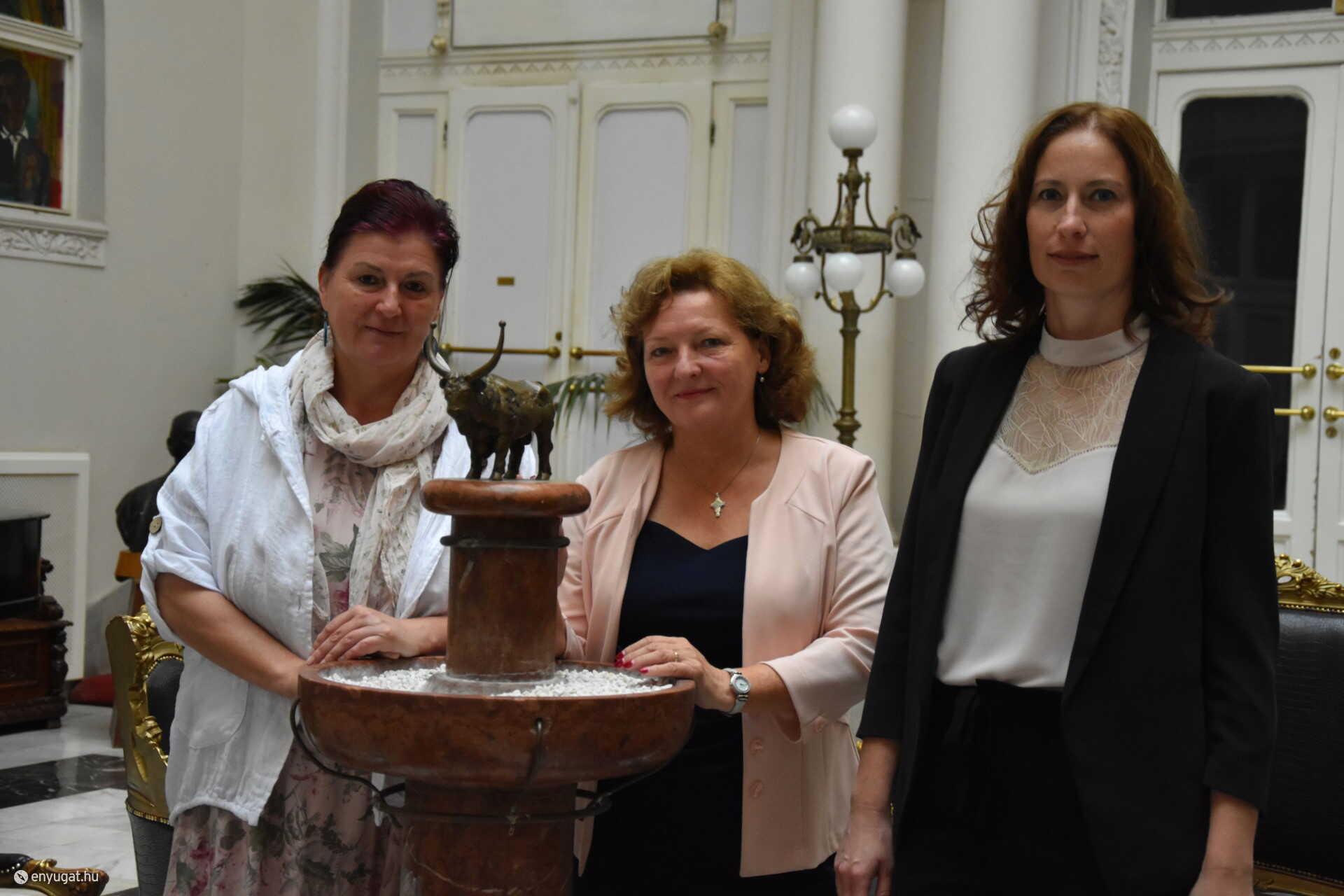 Mihalcsik Márta, dr. Lanczendorfer Zsuzsanna és Zsirai Dóra. 