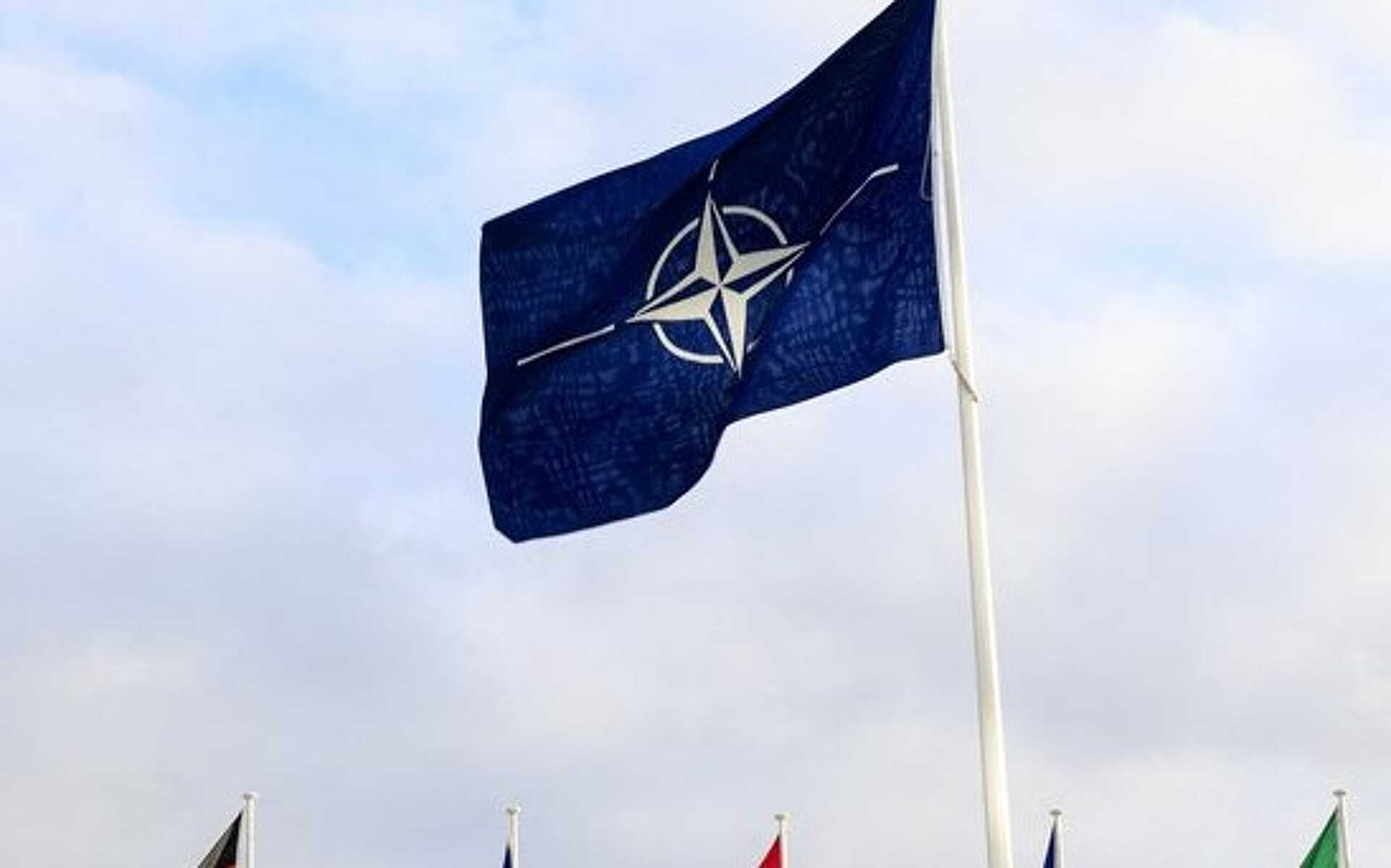 NATO zászló