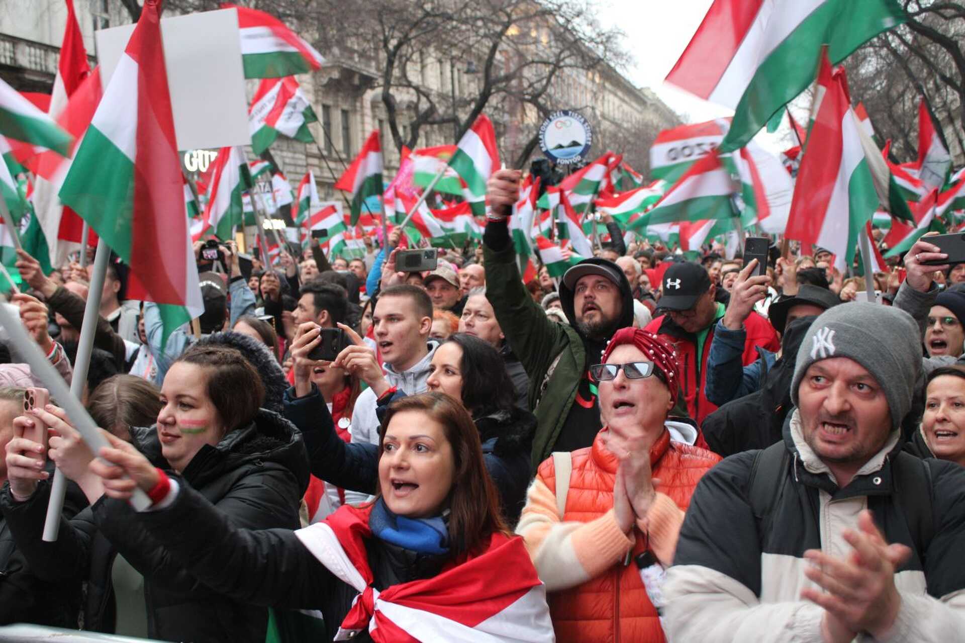 Tisza Párt tüntetés március 15