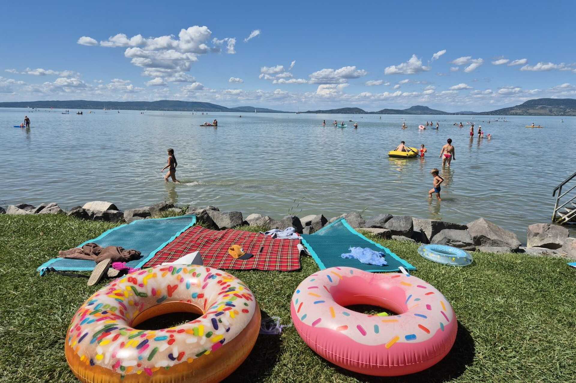 Balatonfenyvesi strand, Balaton