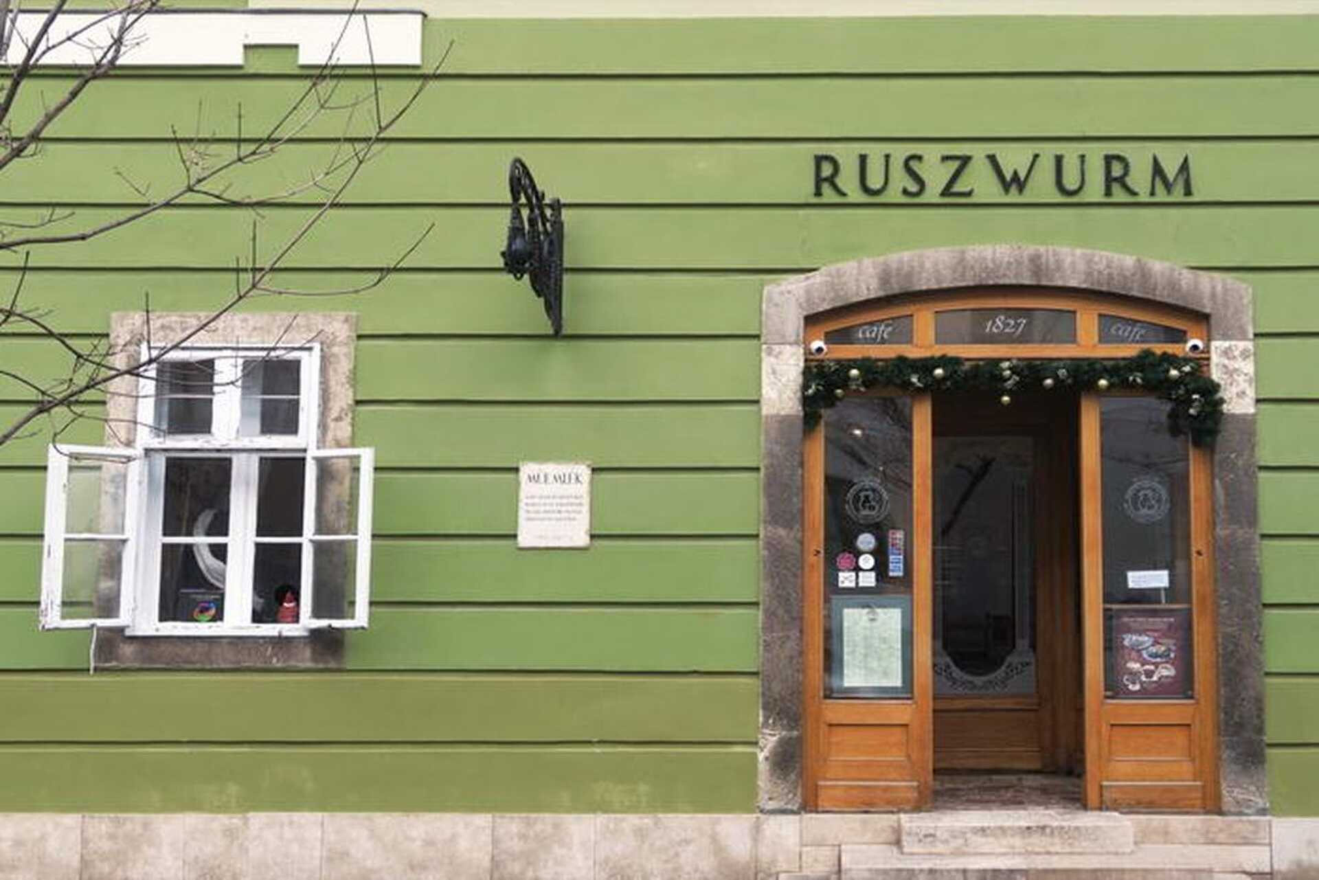 A Ruszwurm cukrászda
