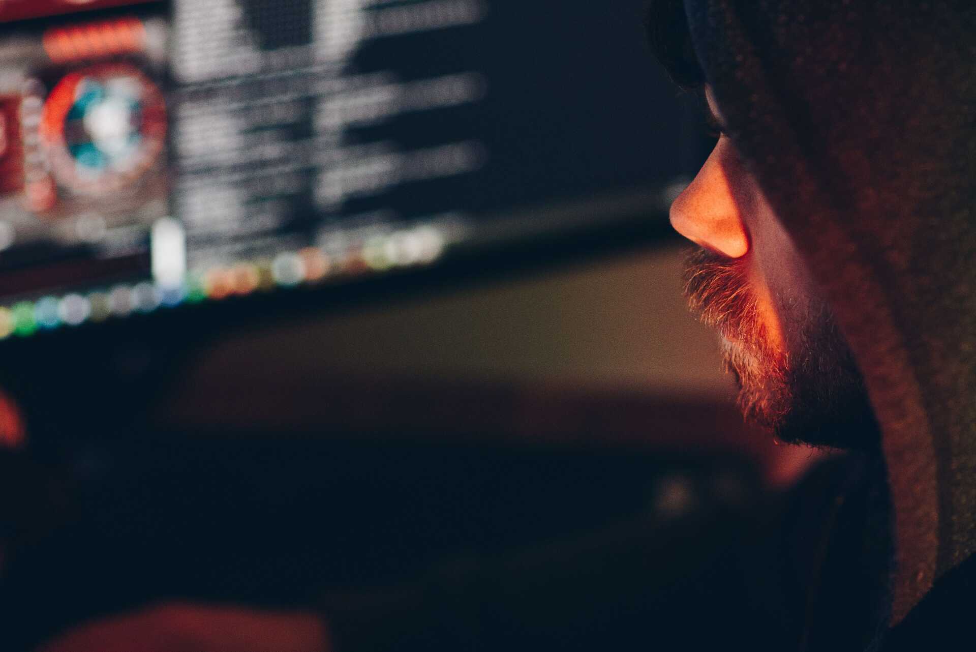 Csalás, internet, hacker