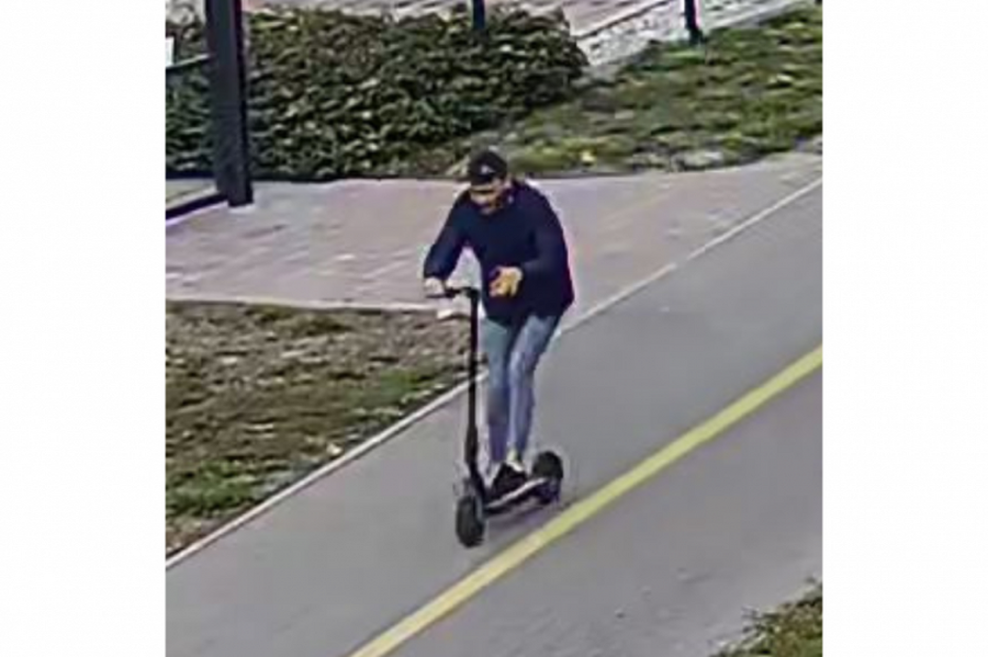 Rollert lopott Győrben