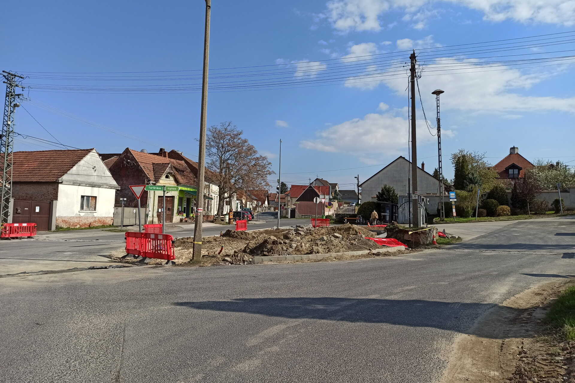 Balf, központ, autóbusz-forduló