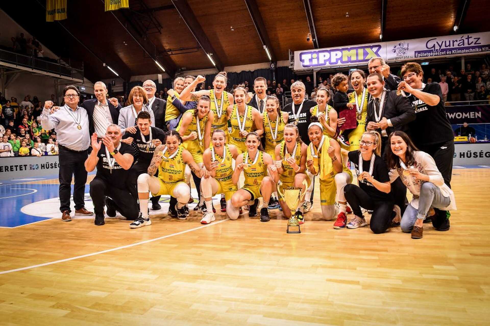 A Sopron Basket bajnokcsapata