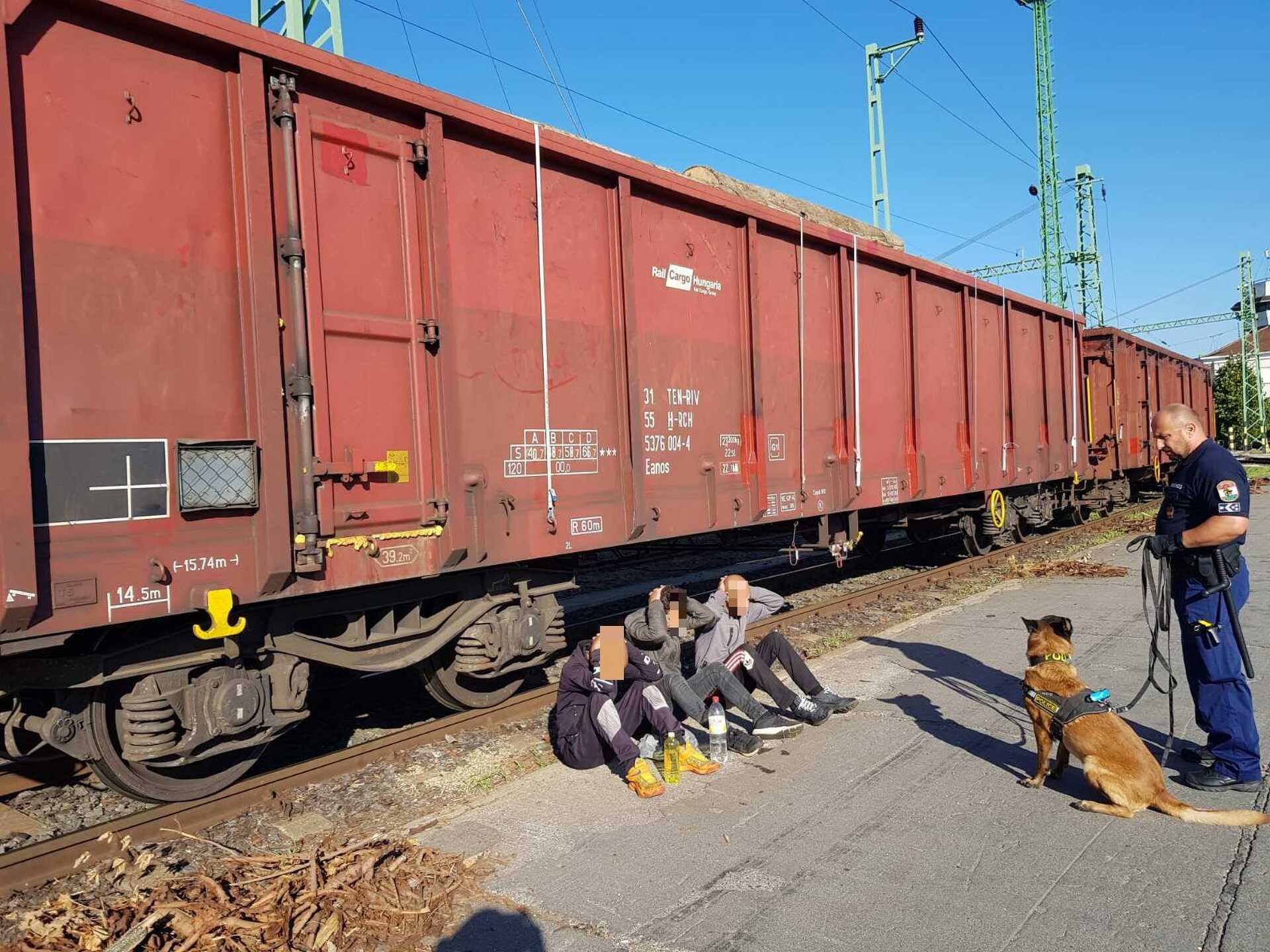  menekültek a vagonban