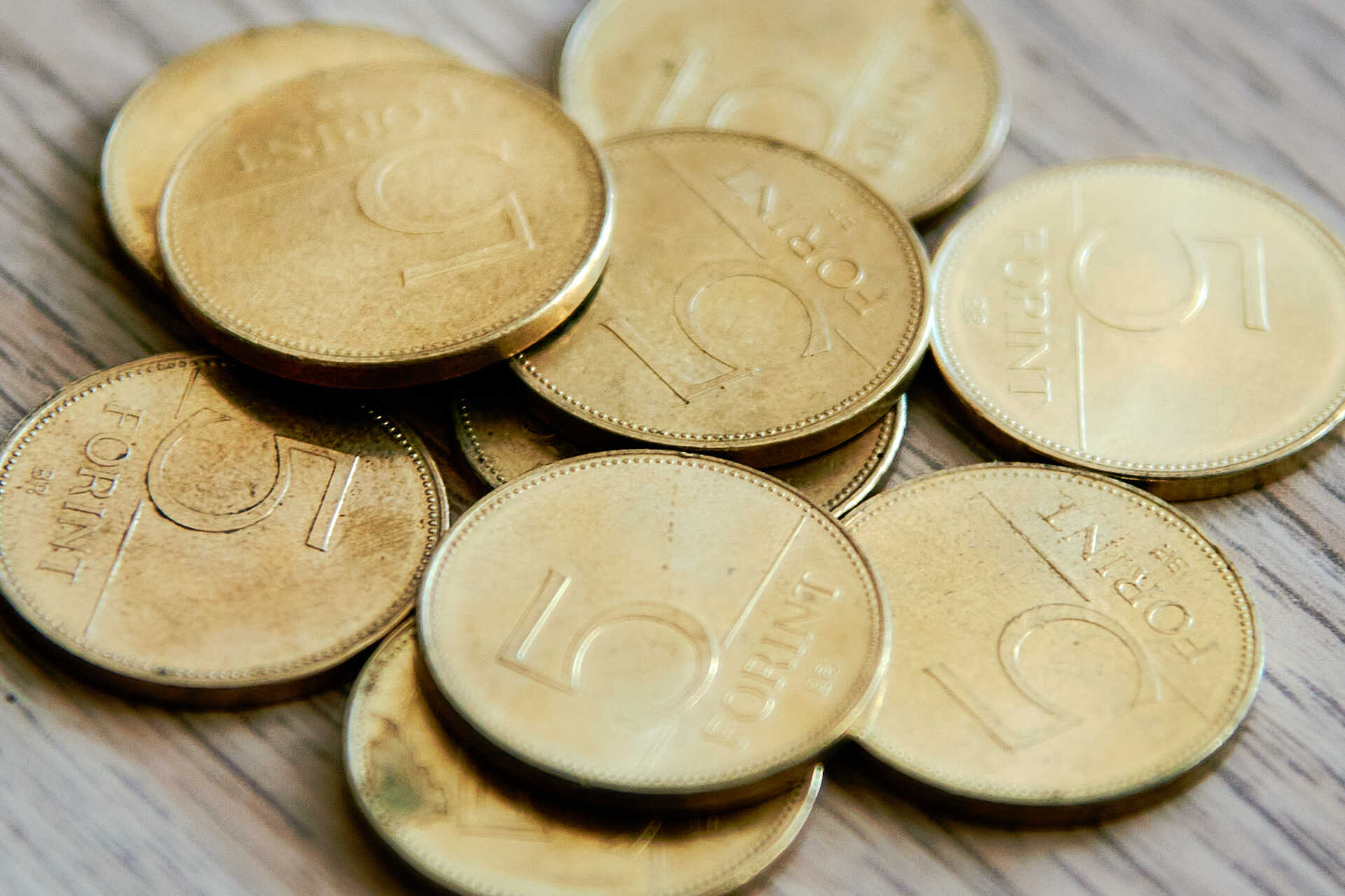5 forint