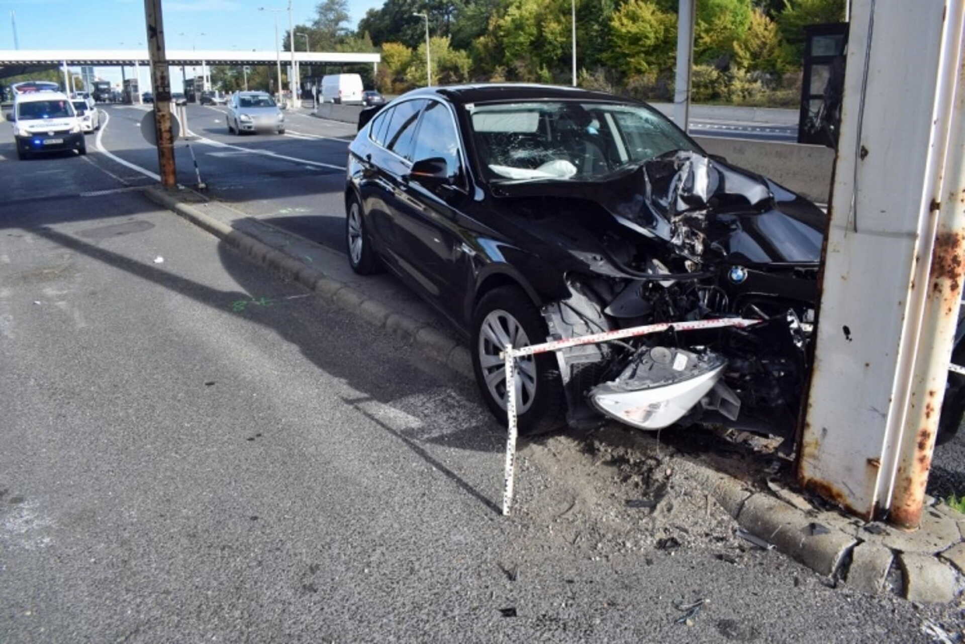 BMW baleset a határon