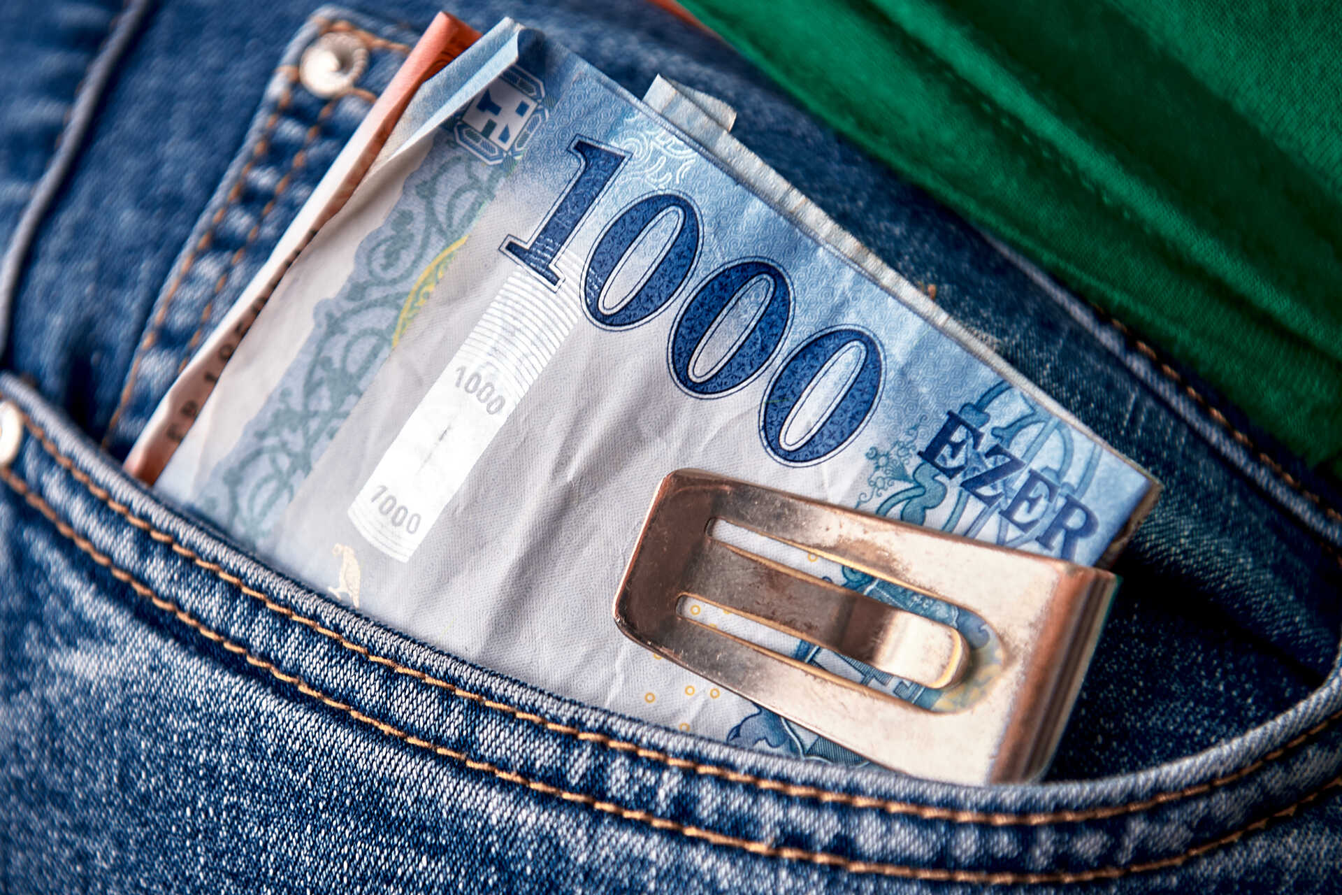 pénz, forint,