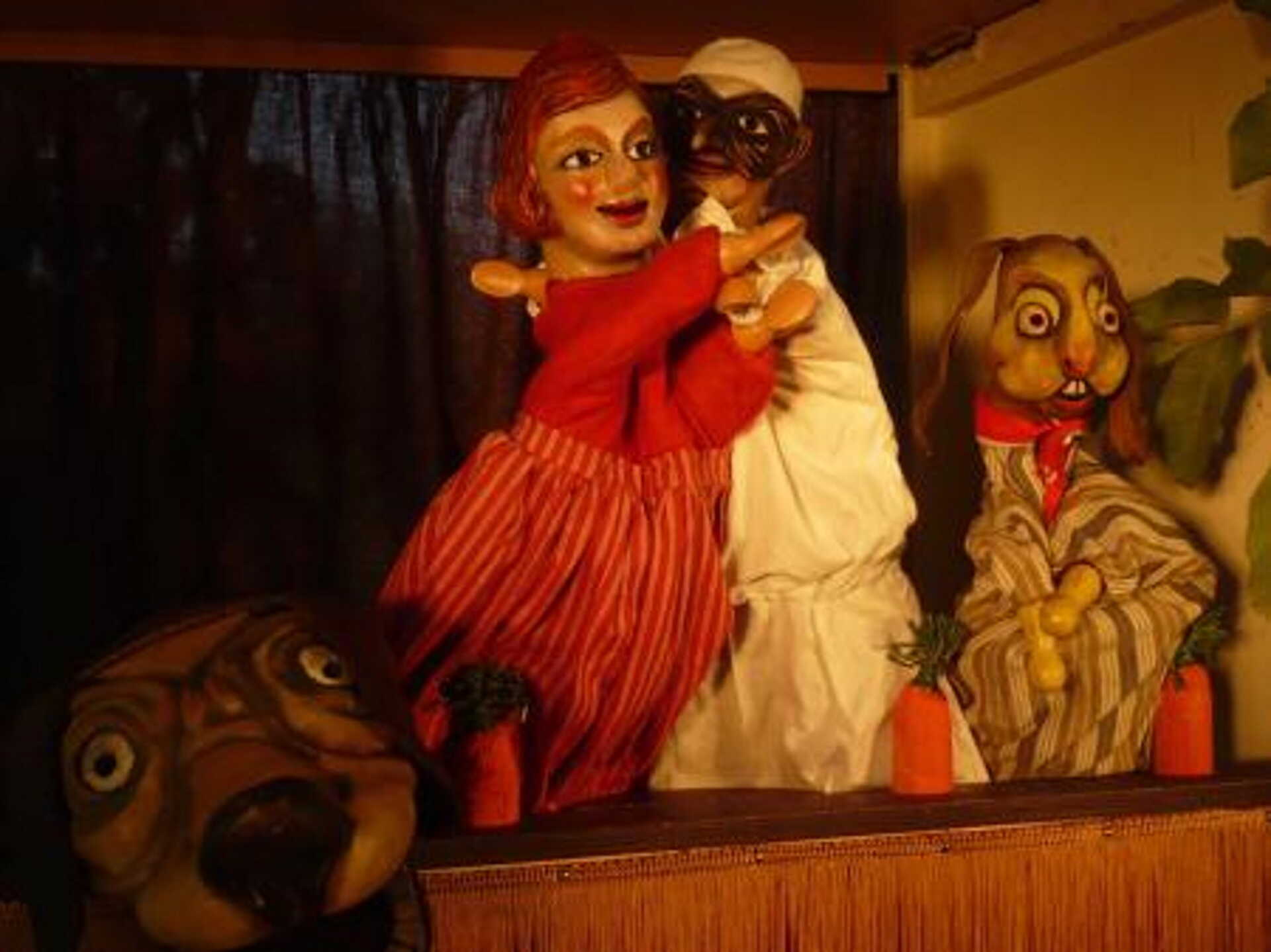 Pulcinella bánelőadás