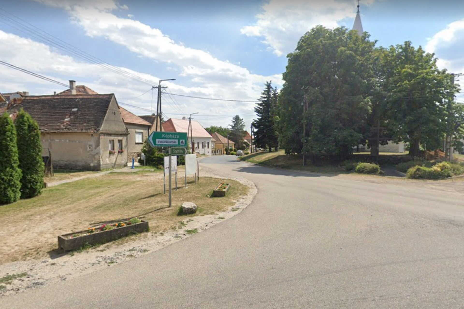 A harkaiak évek óta várják, hogy zebra könnyítse meg az áthaladást a forgalmas kereszteződésben.
